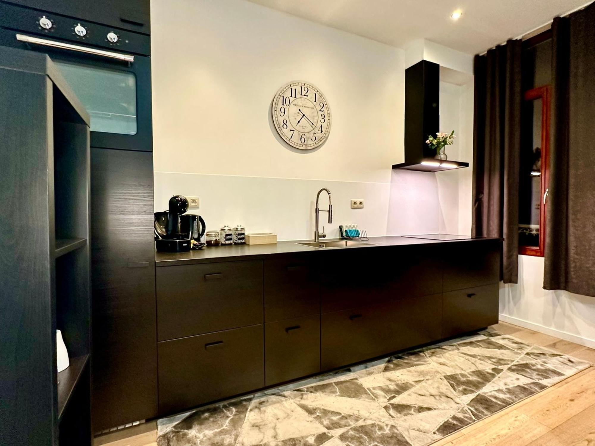 Luxury Suites Centrum By Rikas Hotels Antwerpen Eksteriør billede